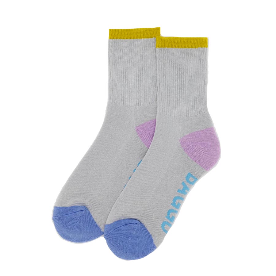 Baggu-chaussettes-cotelees-multicolore-gris-jaune-violet-bleu-Atelier-Kumo