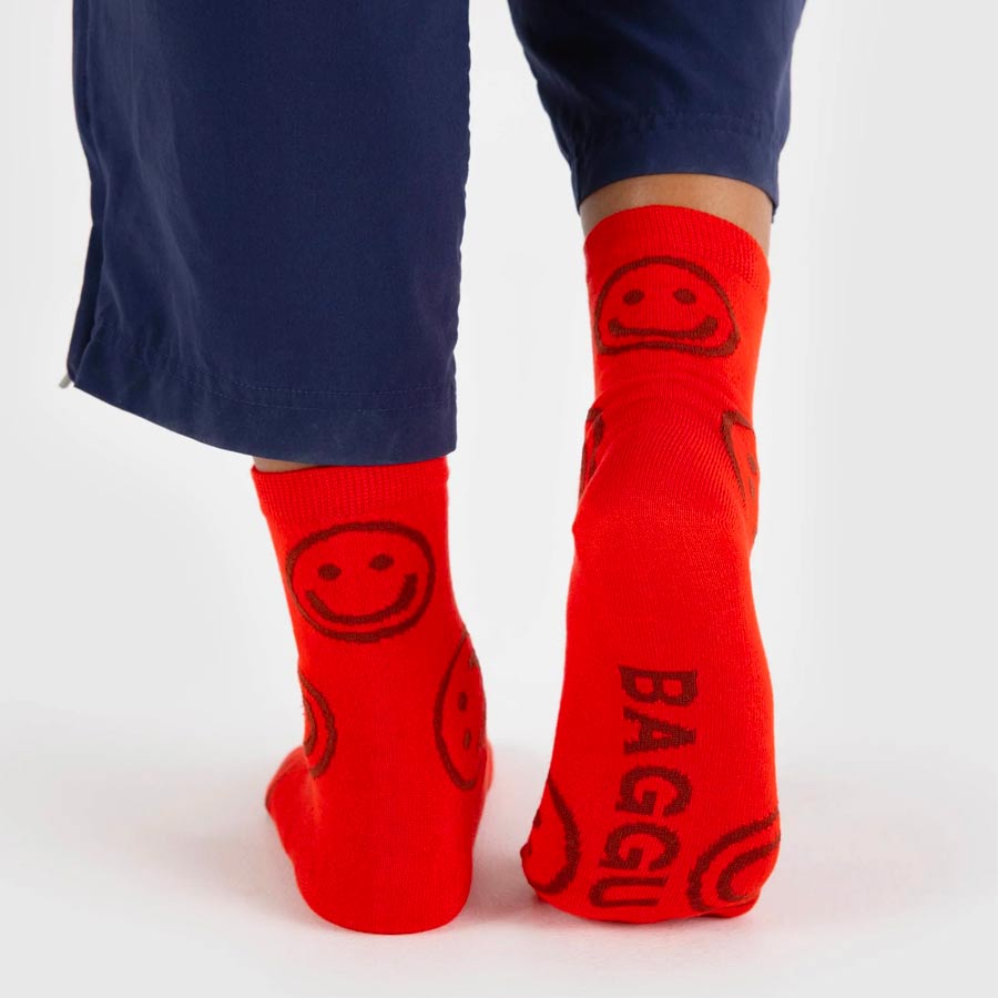 Baggu-chaussettes-crew-happy-smile-rouge-mode-Atelier-Kumo