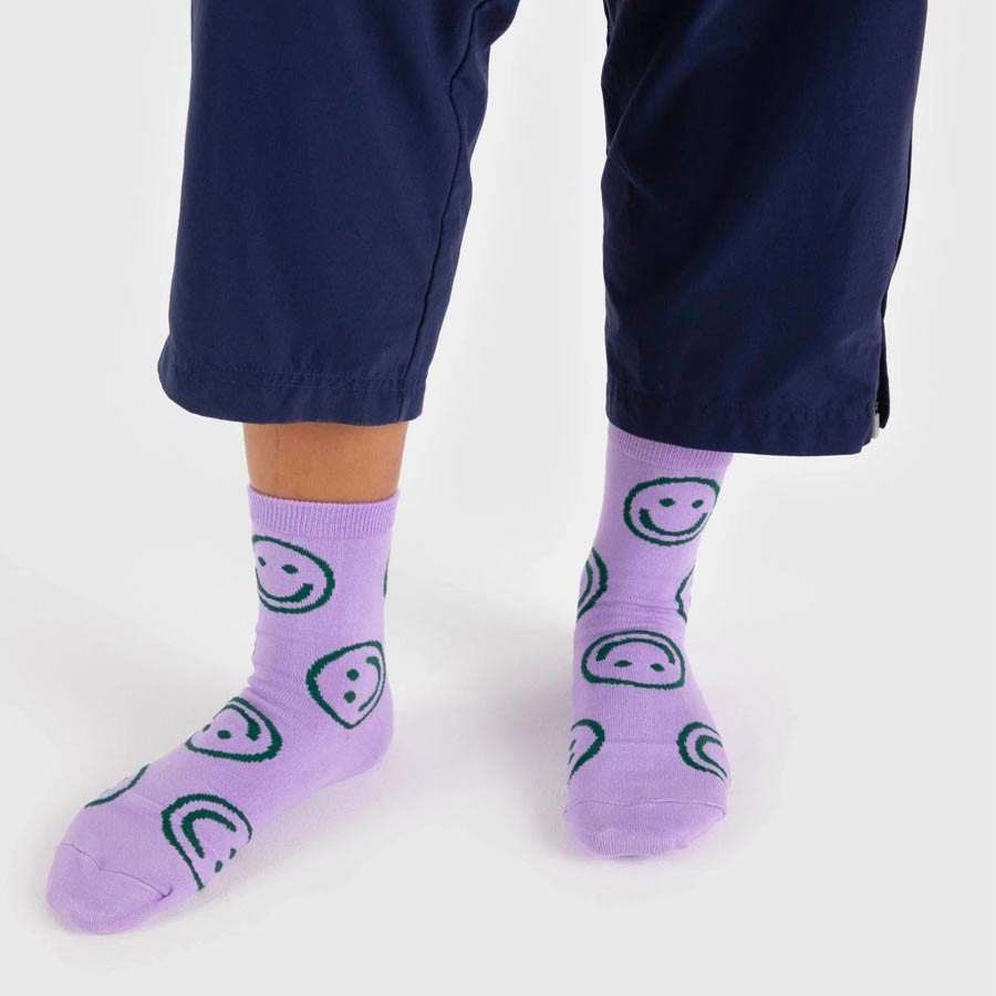 Baggu-chaussettes-happy-smile-lavande-violet-style-Atelier-Kumo