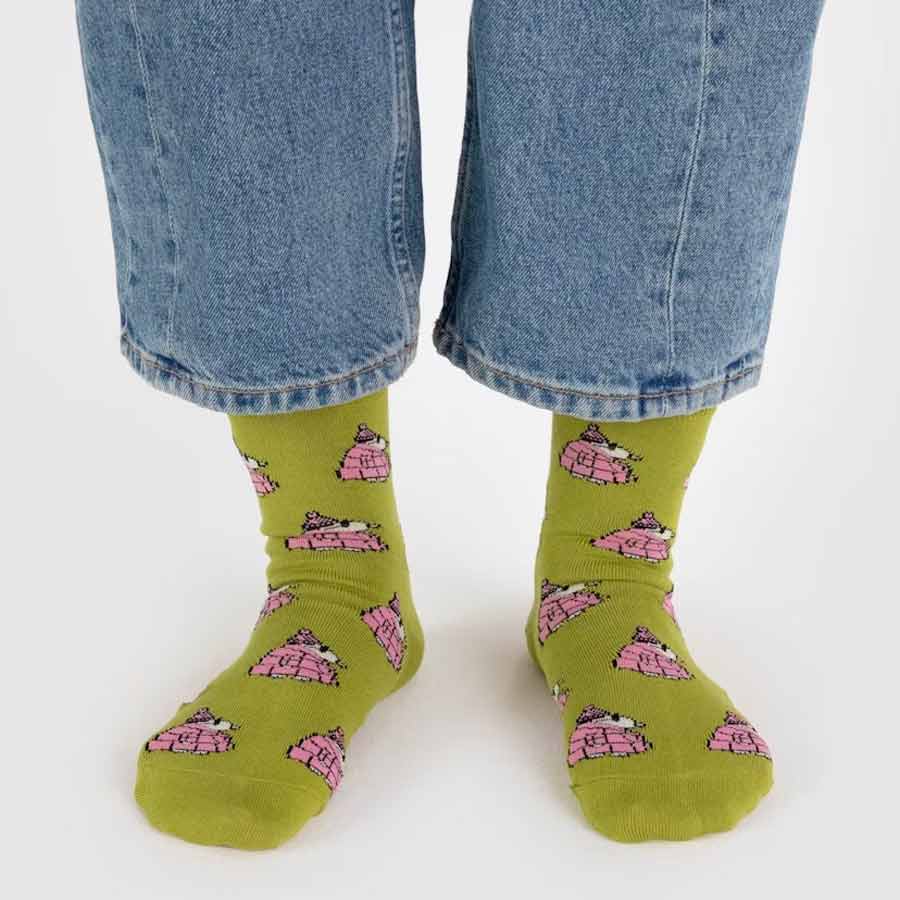 Baggu-chaussettes-snoopy-vert-rose-collaboration-peanuts-mode-femme-homme-Atelier-Kumo