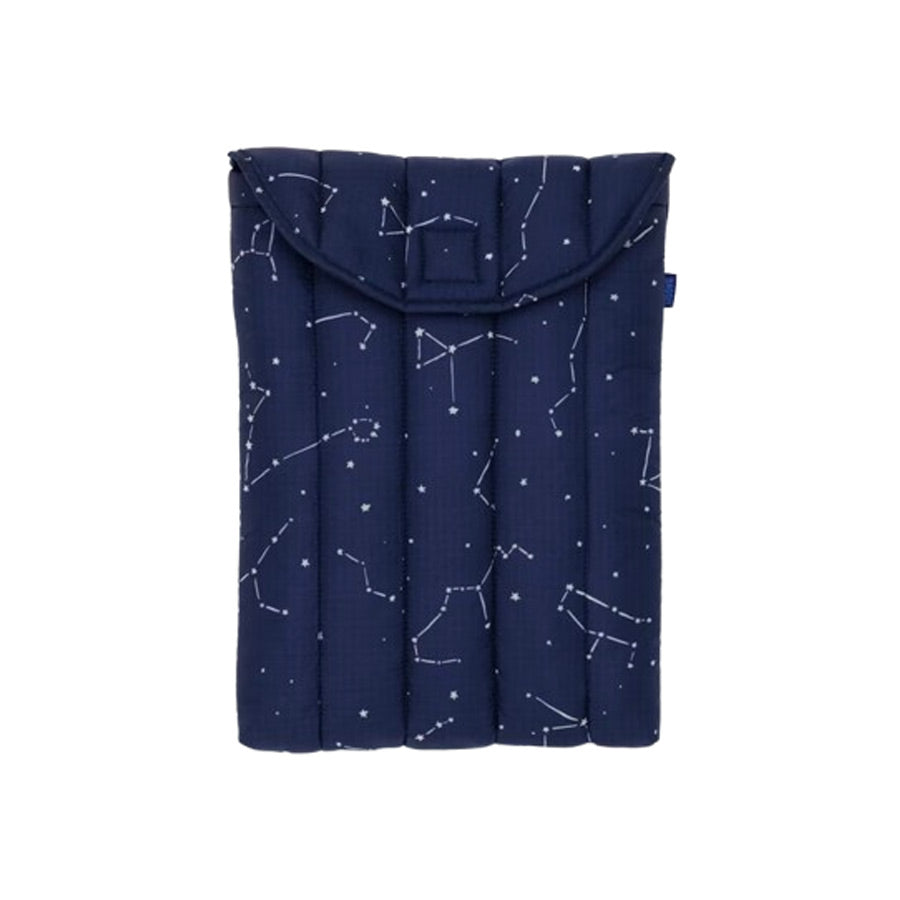 Baggu-housse-pochette-ordinateur-puffy-13-et-14-pouces-constellation-minuit-bleu-fonce-Atelier-Kumo