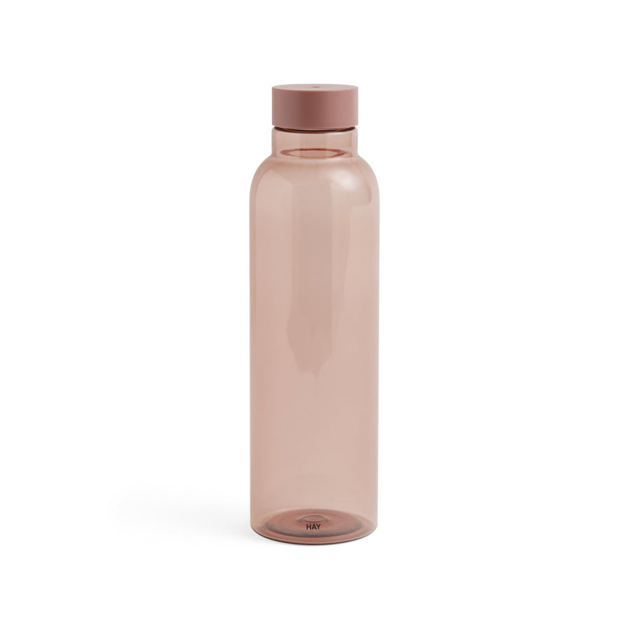 Hay-bouteille-eau-miz-gourde-mauve-grand-par-naoto-fukasawa-Atelier-Kumo