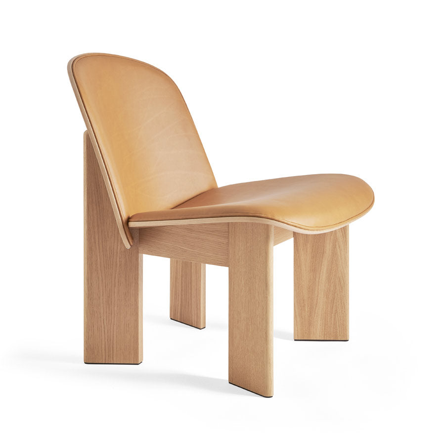 Hay-fauteuil-chisel-lounge-en-bois-chene-rembourrage-laque-eau-andreas-bergsaker-Atelier-Kumo