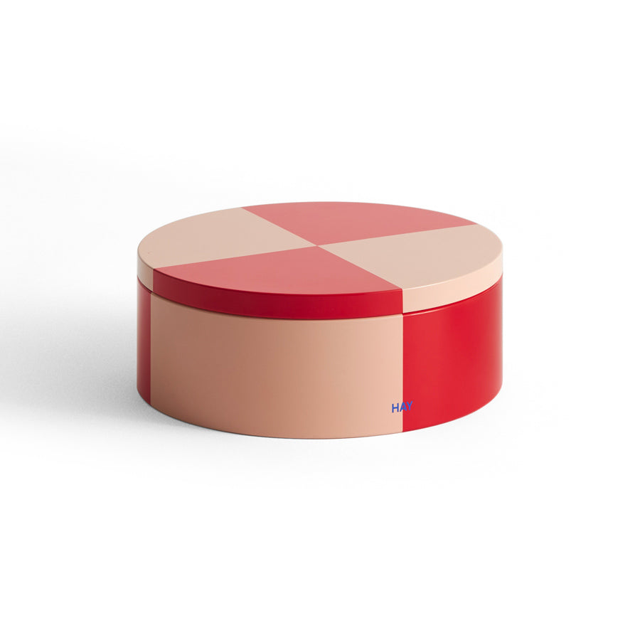 Hay-tin-container-recipient-boite-en-fer-rond-petit-carreaux-rouge-et-rose-clair-doux-Atelier-Kumo