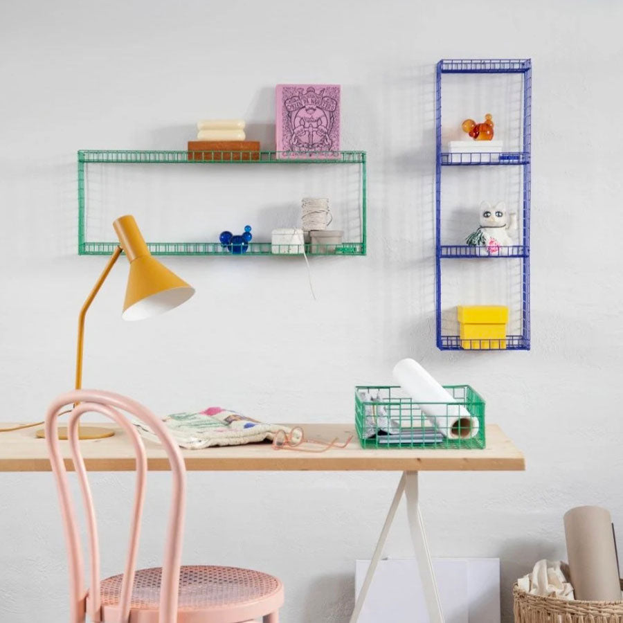 Kalager-etagere-bleu-grid-shelf-grille-fil-de-fer-Atelier-Kumo