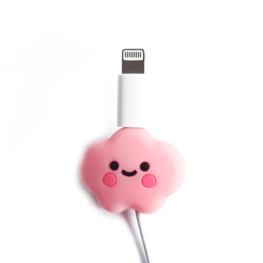 La-Petite-Epicerie-protege-cable-nuage-rose-chargeur-accessoire-Atelier-Kumo