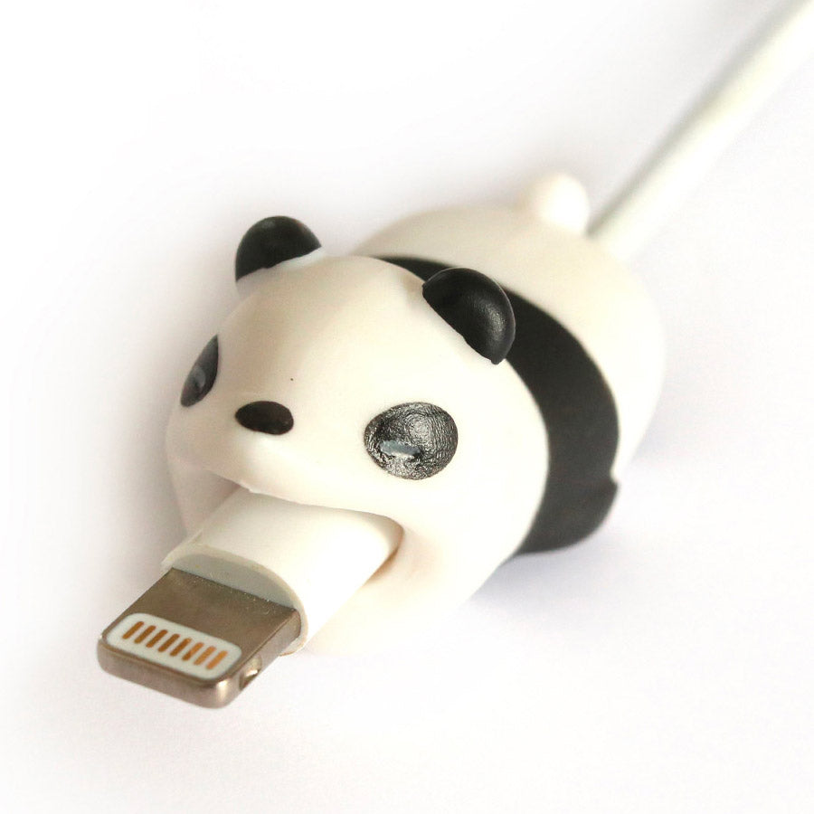 La-Petite-Epicerie-protege-cable-panda-accessoire-Atelier-Kumo