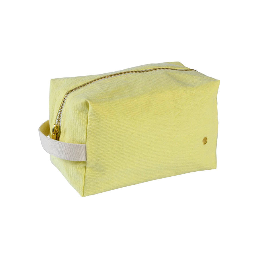 La-cerise-sur-le-gateau-trousse-cube-coton-bio-jaune-sunshine-pm-rangement-Atelier-Kumo