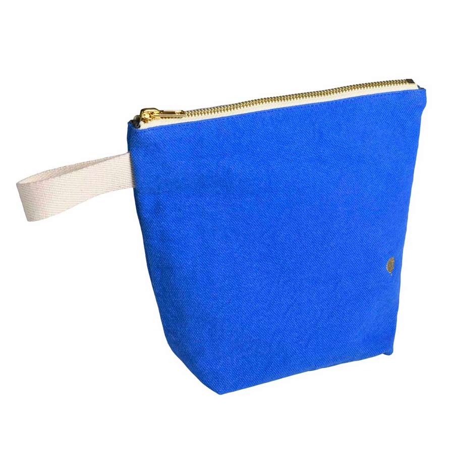 La-cerise-sur-le-gateau-trousse-de-toilette-coton-bio-bleu-mecano-gm-Atelier-Kumo