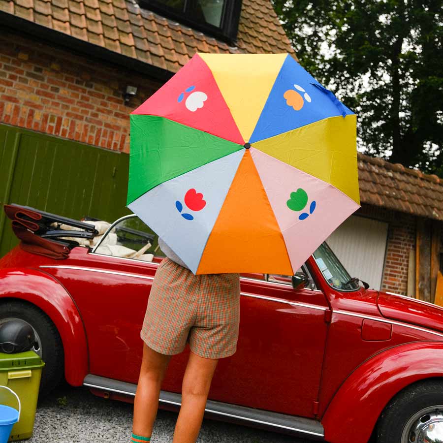 Mathilde-Cabanas-parapluie-pliable-fleurs-Atelier-Kumo