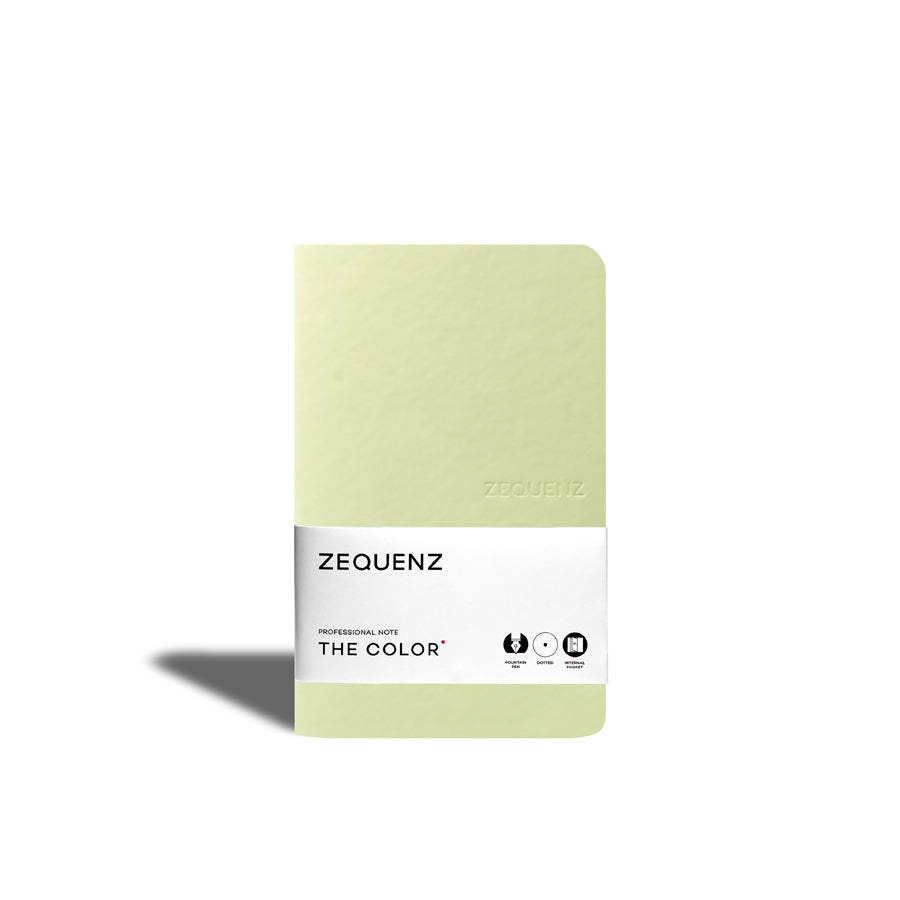 Zequenz-carnet-note-professionnelle-the-color-vert-olive-fait-main-flexible-souple-marque-page-magnetique-inclus-Atelier-Kumo